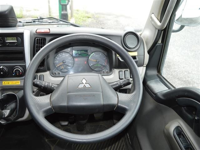 Mitsubishi CANTER 2018 8352749-17