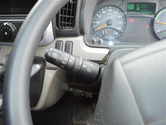 Mitsubishi CANTER 2018 8352749-18