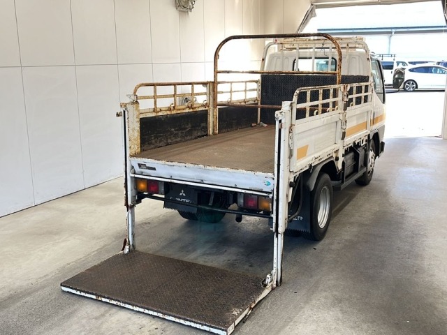 Mitsubishi CANTER 1999 8352756-1
