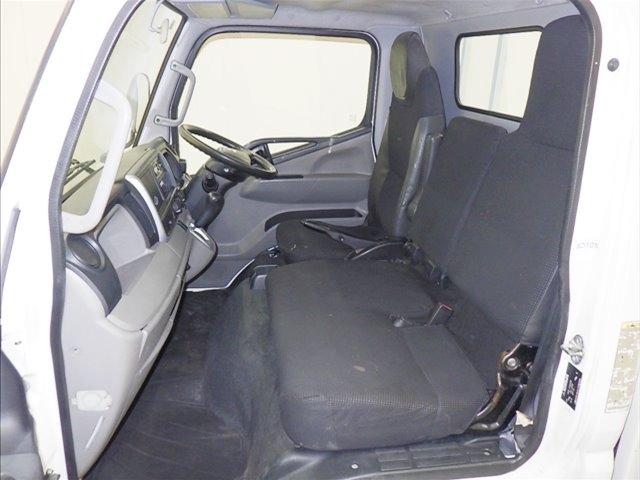 Mitsubishi CANTER 2017 8352771-8