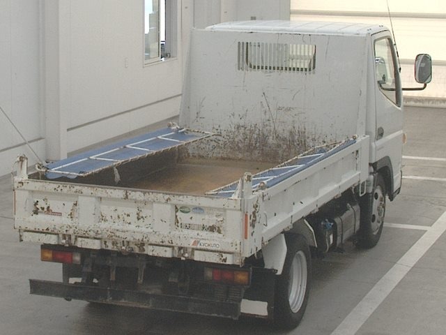 Mitsubishi CANTER 2018 8352791-1