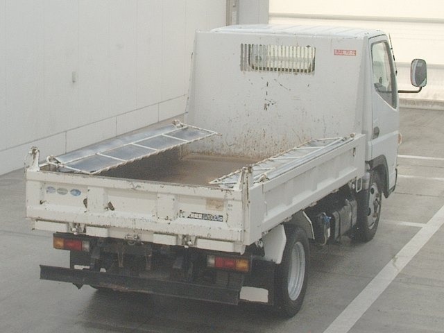Mitsubishi CANTER 2018 8352792-1