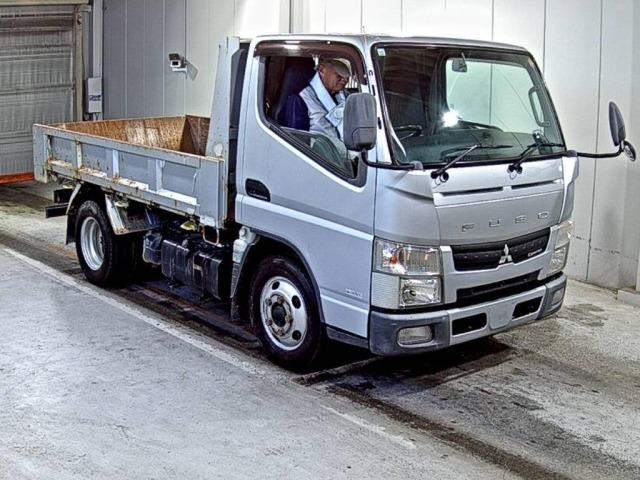 Mitsubishi CANTER 2013 8352800-0
