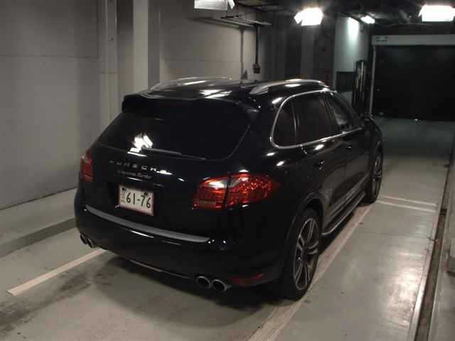 Porsche CAYENNE 2010 8350028-5