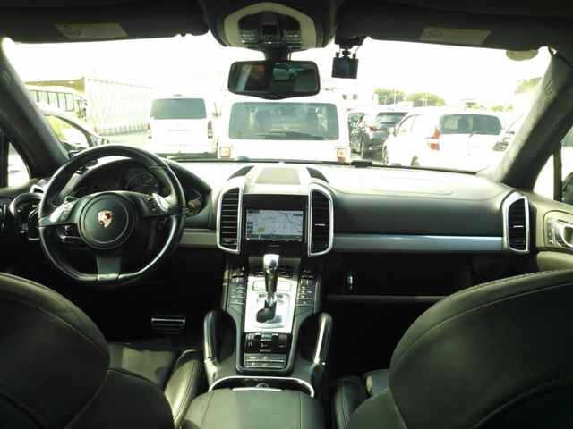 Porsche CAYENNE 2010 8350028-8