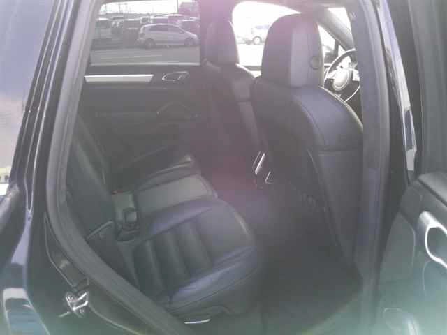 Porsche CAYENNE 2010 8350028-9