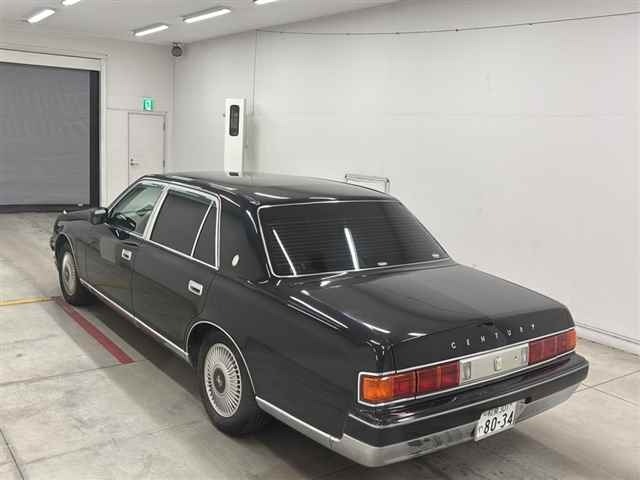 Toyota CENTURY 2004 8349799-1