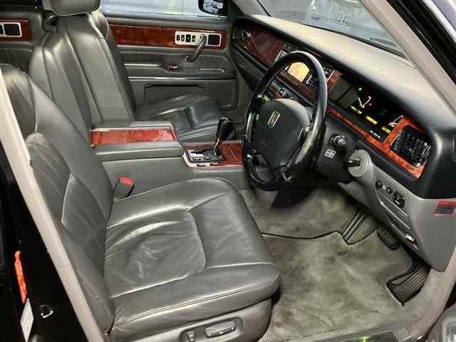 Toyota CENTURY 2004 8349799-7