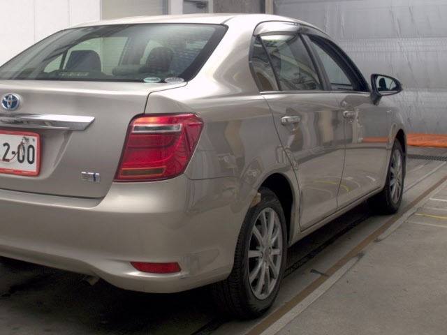 Toyota COROLLA AXIO 2015 8357162-5