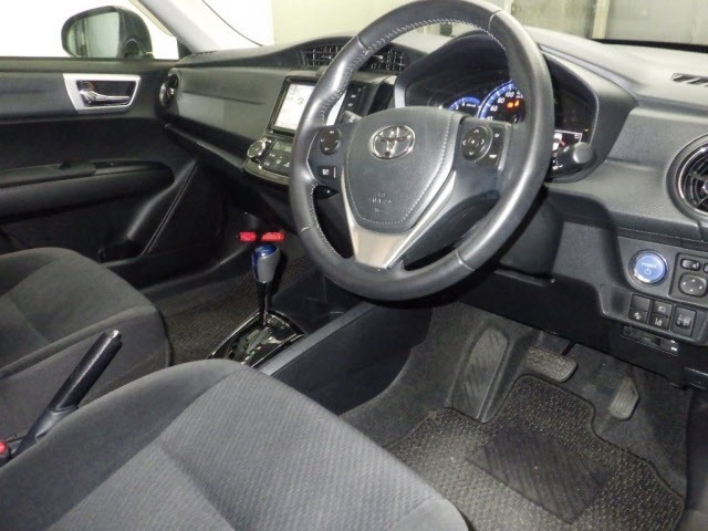 Toyota COROLLA AXIO 2016 8357163-3