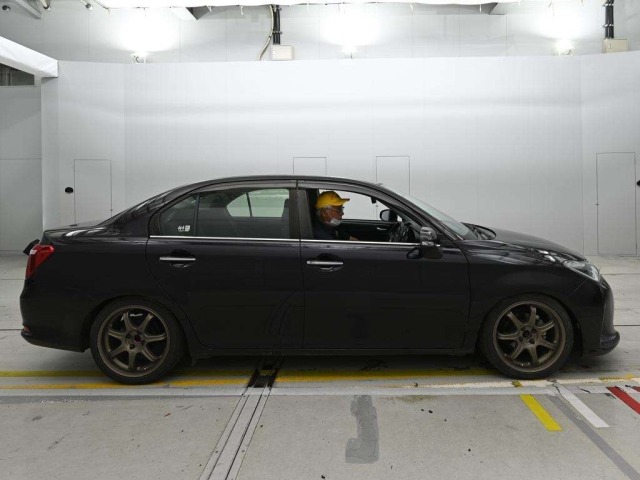 Toyota COROLLA AXIO 2018 8357167-3