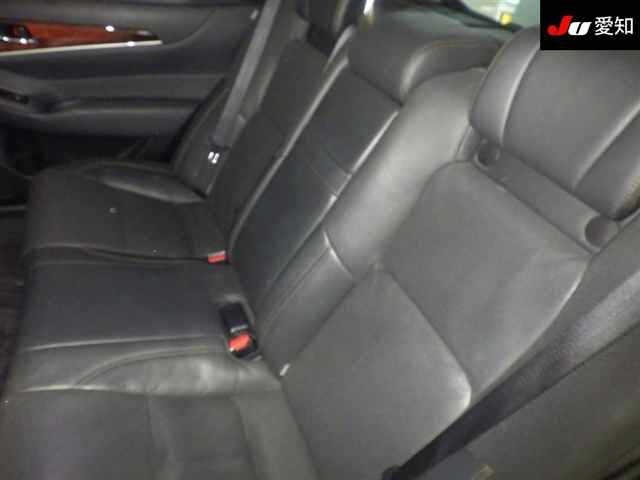 Toyota CROWN MAJESTA 2013 8349274-4