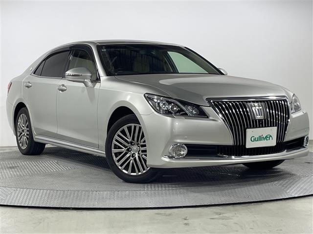 Toyota CROWN MAJESTA 2015 8349292-0
