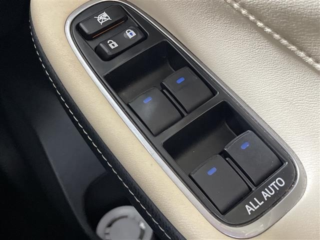 Toyota CROWN MAJESTA 2015 8349292-5