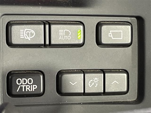 Toyota CROWN MAJESTA 2015 8349292-9