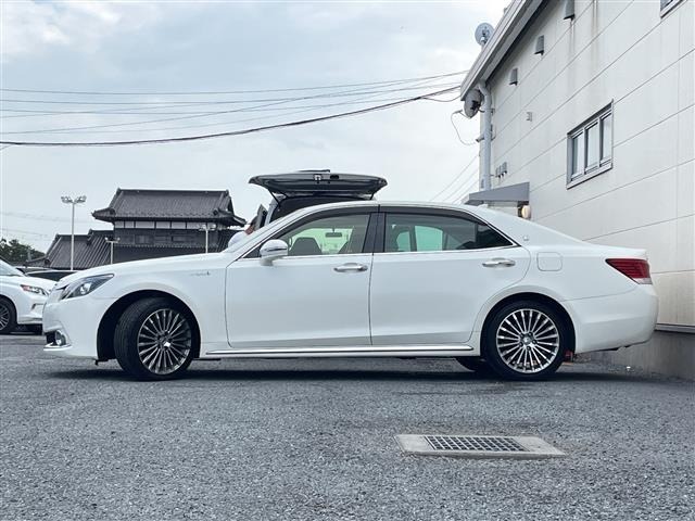 Toyota CROWN MAJESTA 2015 8349297-1