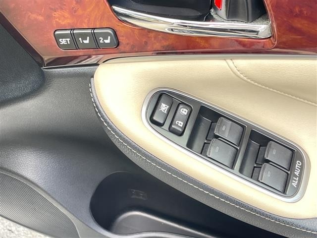 Toyota CROWN MAJESTA 2015 8349297-2