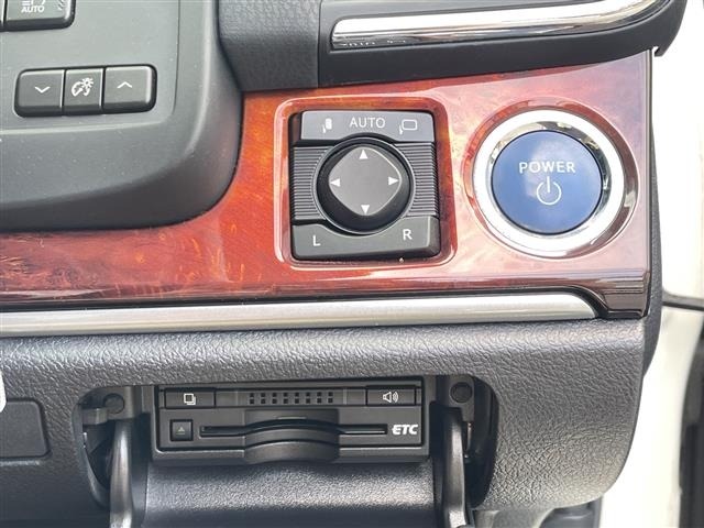 Toyota CROWN MAJESTA 2015 8349297-6