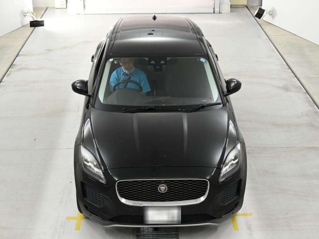 Jaguar E-PACE 2019 8353628-7