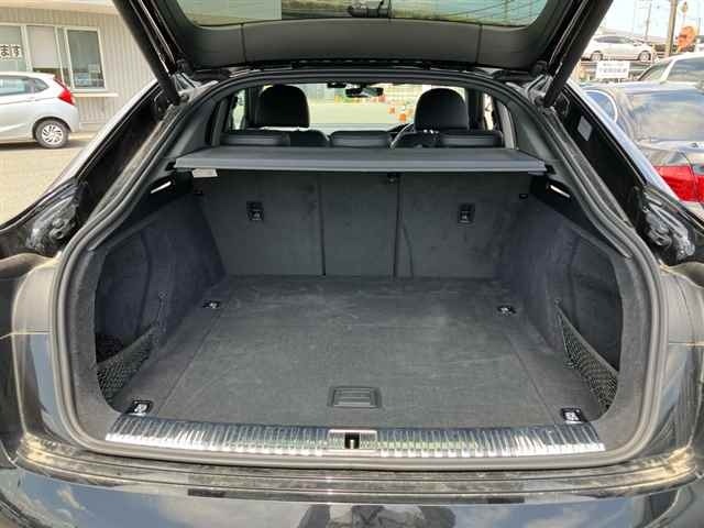 Audi E-TRON 2021 8357744-10