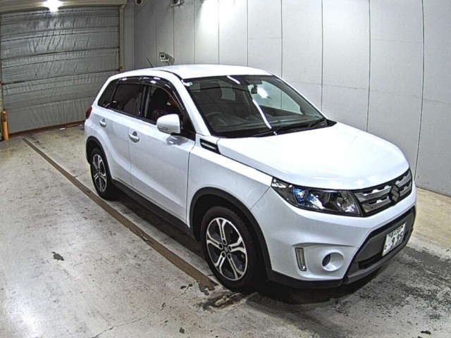 Suzuki ESCUDO 2017 8357908-0