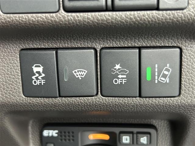 Honda FREED 2017 8352159-11