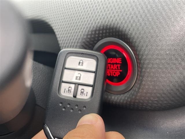 Honda FREED 2018 8352402-5