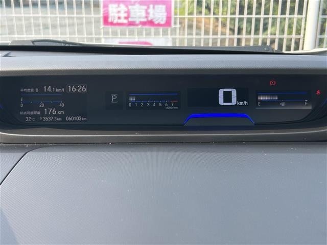 Honda FREED 2022 8352446-10