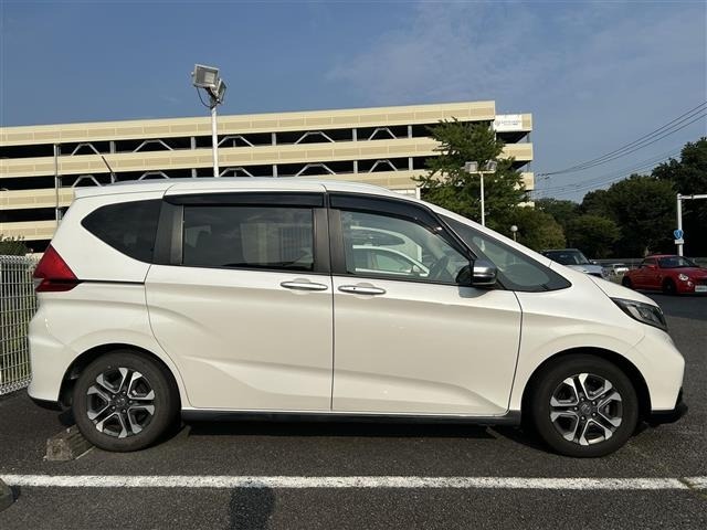 Honda FREED 2022 8352446-21