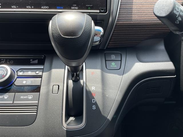 Honda FREED 2021 8352594-22