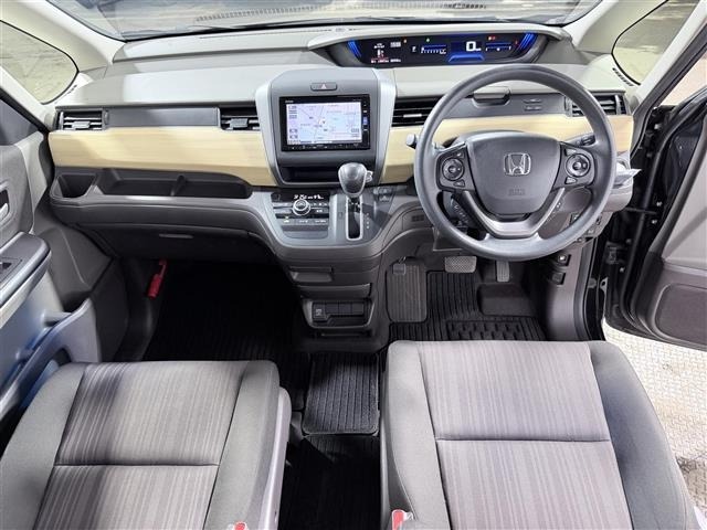 Honda FREED 2017 8352611-15