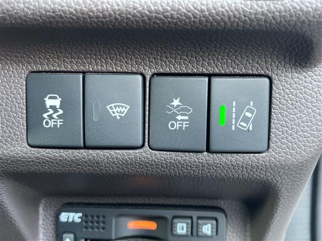 Honda FREED 2017 8352626-12