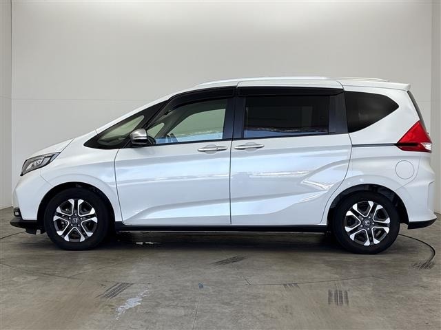 Honda FREED 2023 8352645-6