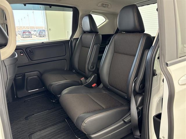 Honda FREED 2023 8352645-7