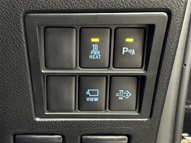 Toyota HILUX 2022 8357240-4