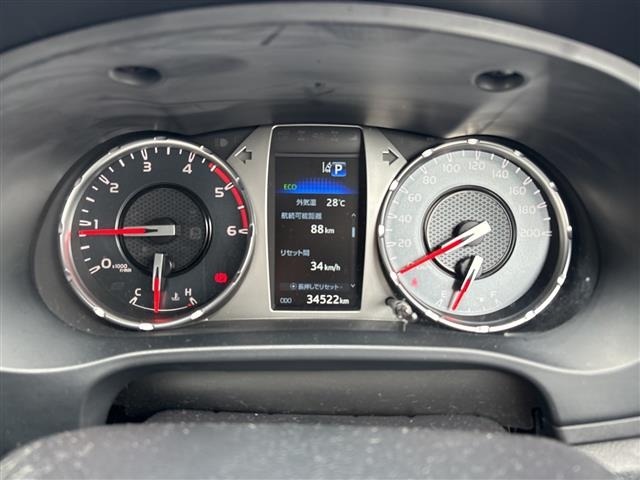 Toyota HILUX 2022 8357241-22