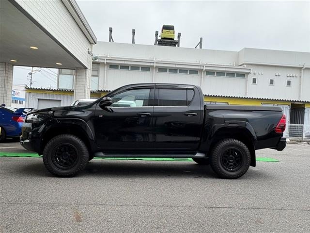 Toyota HILUX 2022 8357241-3