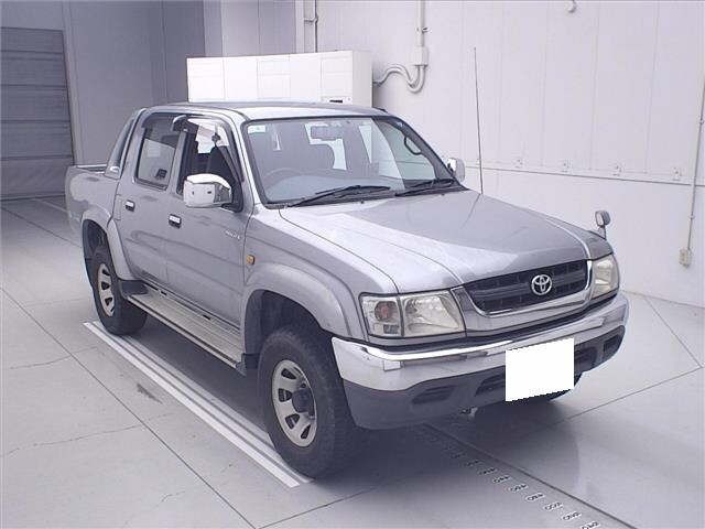 Toyota HILUX 2003 8357306-0