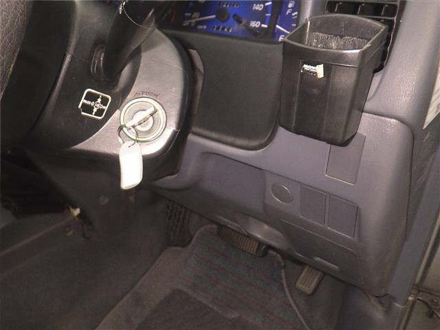 Toyota HILUX 2003 8357306-8