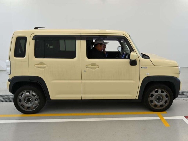 Suzuki HUSTLER 2023 8357586-3