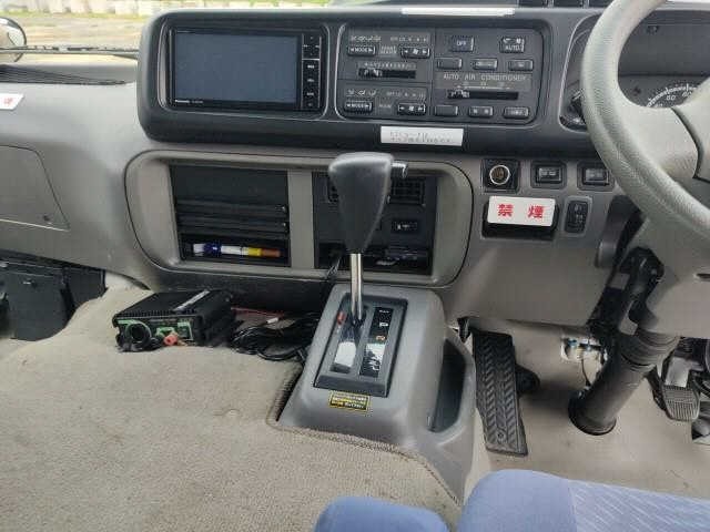 Hino LIESSE 2015 8350976-6