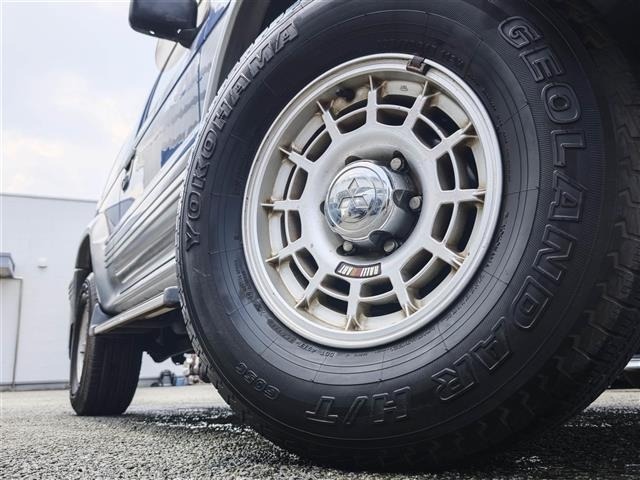 Mitsubishi PAJERO 1996 8353081-1