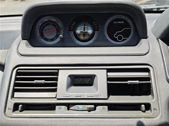 Mitsubishi PAJERO 1996 8353081-2