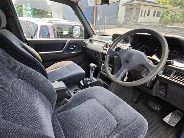 Mitsubishi PAJERO 1996 8353081-5