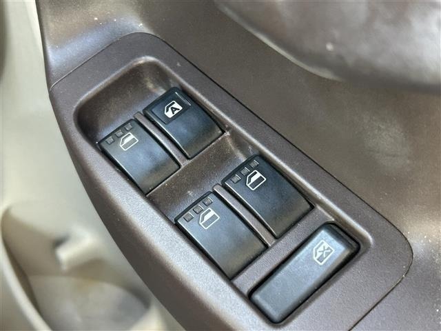 Toyota PASSO 2011 8357702-3