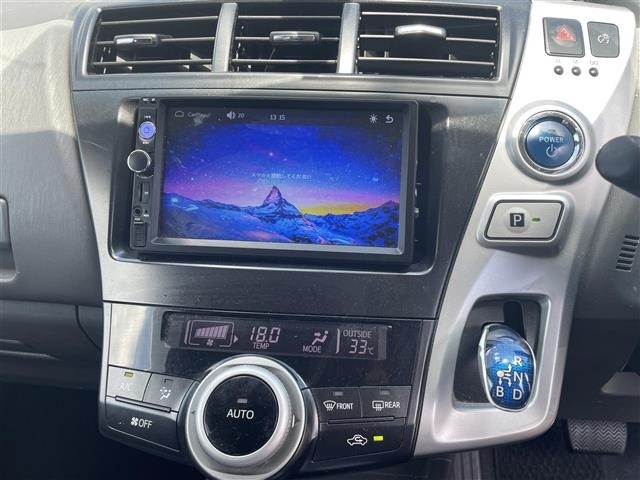 Toyota PRIUS 2011 8348687-4