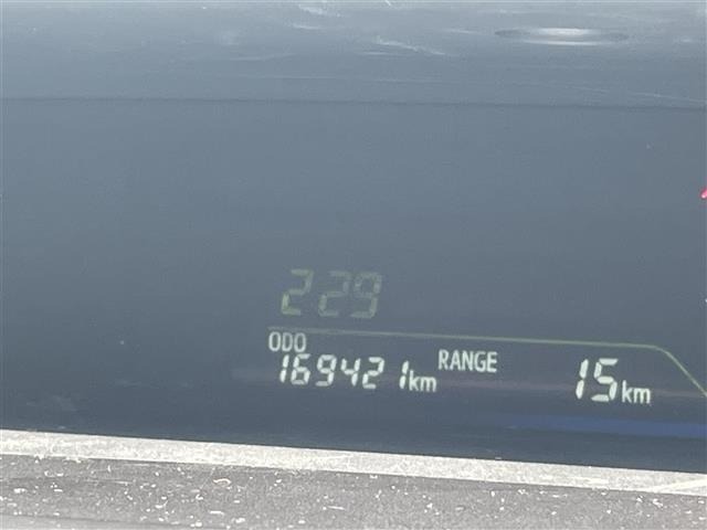 Toyota PRIUS 2011 8348687-8