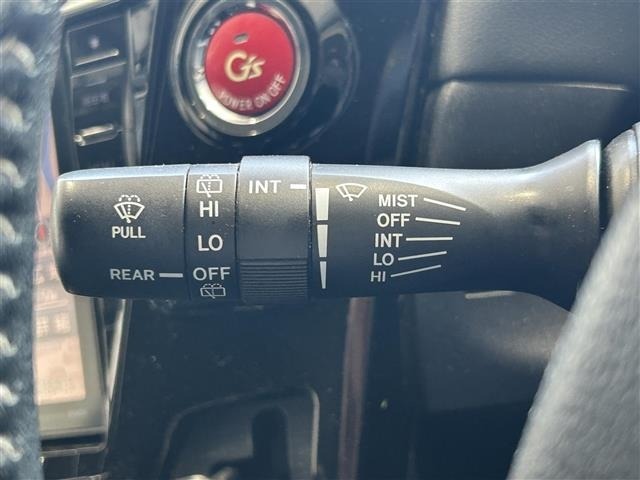 Toyota PRIUS 2015 8348691-2