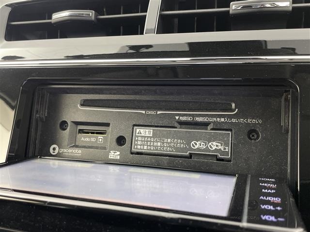 Toyota PRIUS 2018 8348695-10