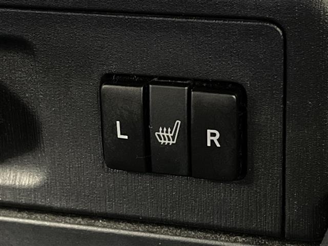 Toyota PRIUS 2018 8348695-17